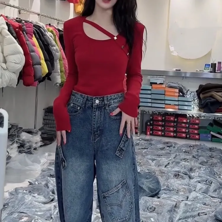 时尚性感镂空设计感长袖显瘦打底T恤女款洋气减龄上衣2026早春新