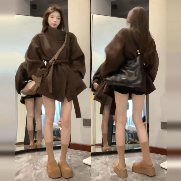 2025新款美拉德穿搭立领短款毛呢外套女秋冬季高级感系带收腰大衣