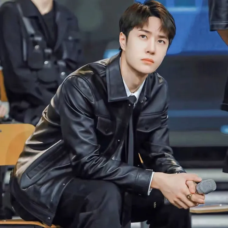 秋季新款男士皮衣时尚韩版潮流休闲修身翻领机车皮夹克外套男上衣