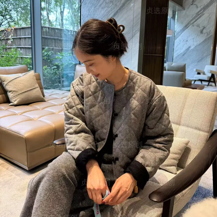 D112-圆领格纹保暖棉衣棉服宽松显瘦短款轻薄棉袄外套