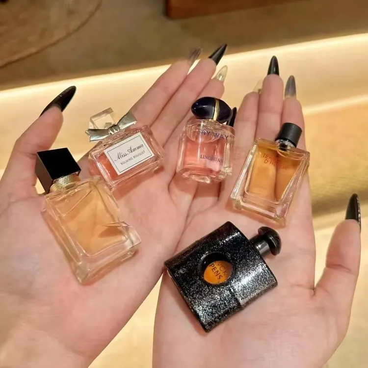 小Q版小样男女淡香水清新持久留香真我反转巴黎7.5ml点涂式