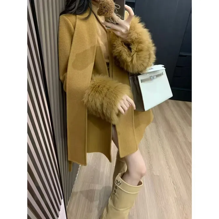 曼曼【气质韩女】袖口狐狸毛（可拆卸）毛呢双面大衣外套女