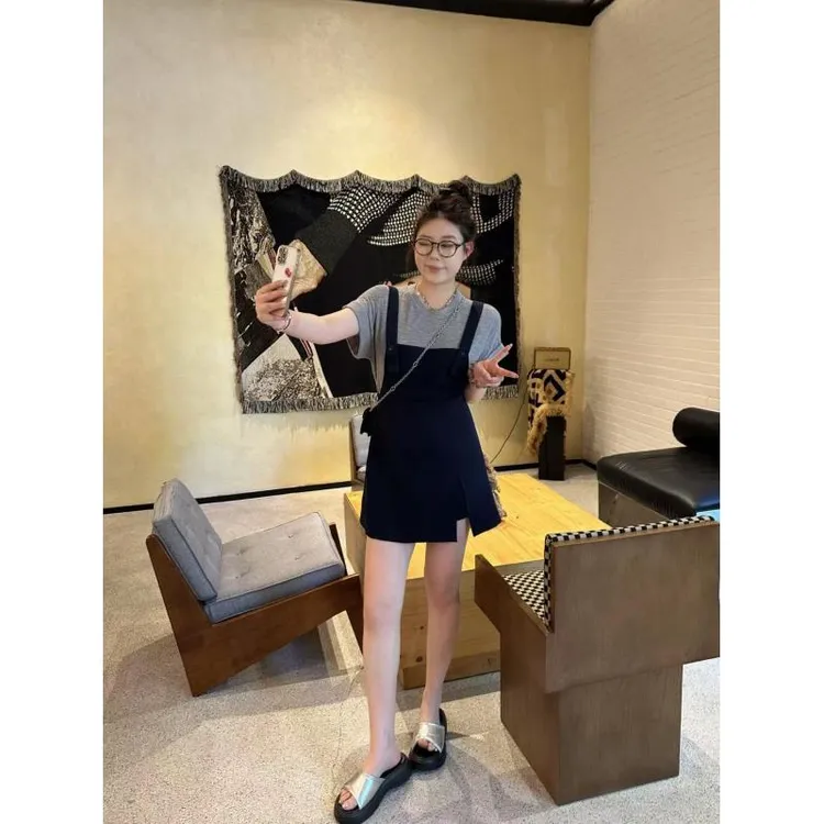 琪琪怪怪大码女装【逃离班味】时尚减龄休闲高腰背带裙D36871QQ