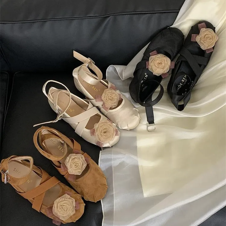 2025新款浅口内交叉松紧带花朵玛丽珍单鞋圆头甜美芭蕾舞单鞋