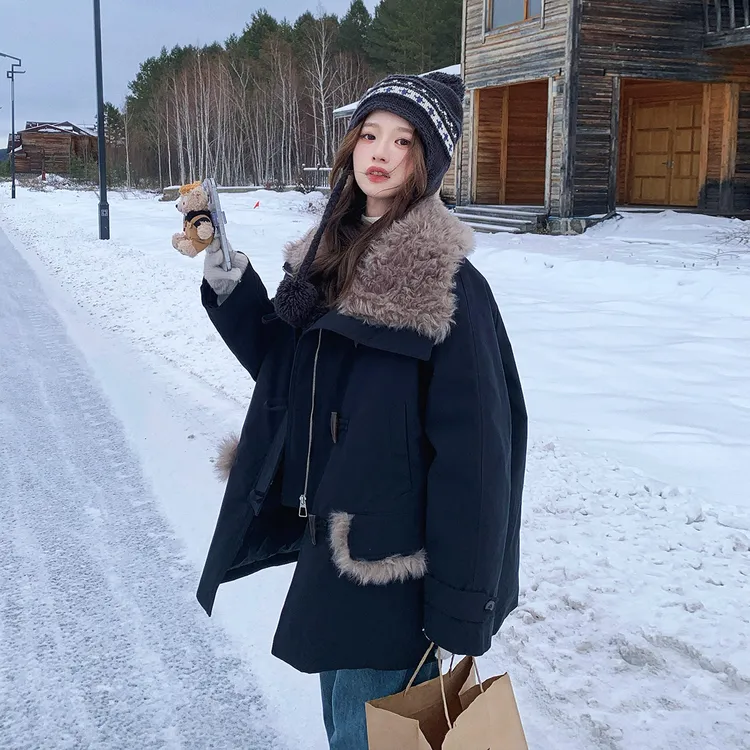 藏青色工装羽绒服女款爆款2025新款冬季设计感加厚羽绒内胆派克服