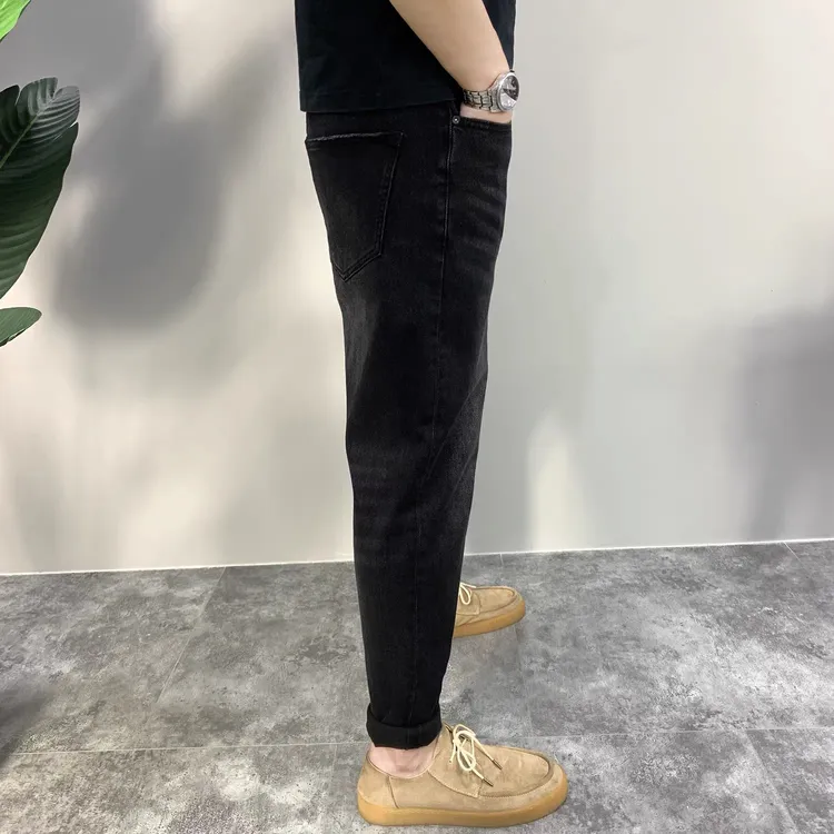 2025男款高端品质男锥形牛仔裤做旧黑色修身不紧身显瘦百搭小脚裤