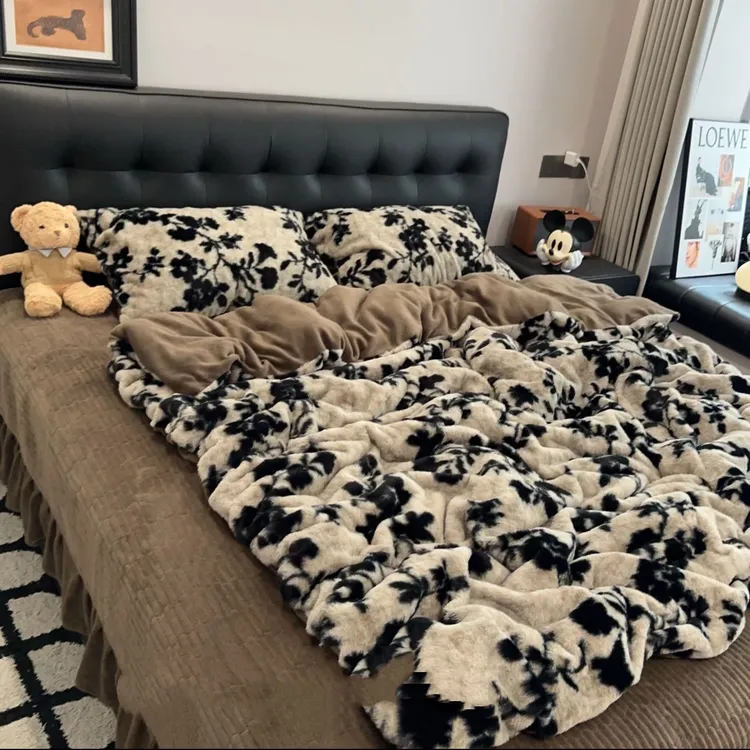 丸子家～法式美拉德高克重保暖牛奶绒拼兔绒四件套