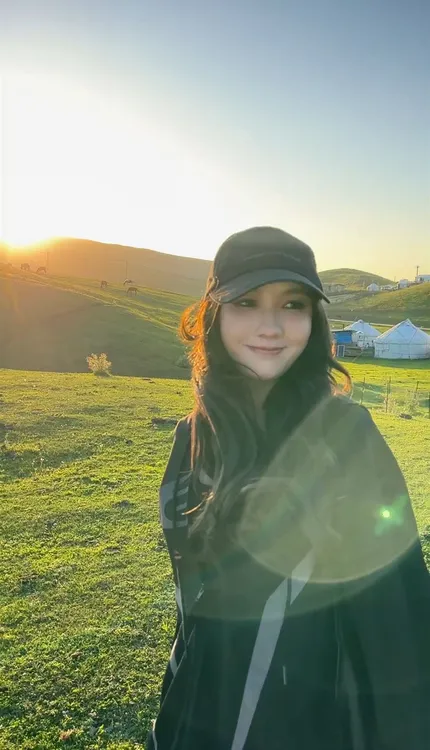 AMAZING IN | 撞色刺绣 | 运动夹克连帽外套A250722-AI57BTJ65005