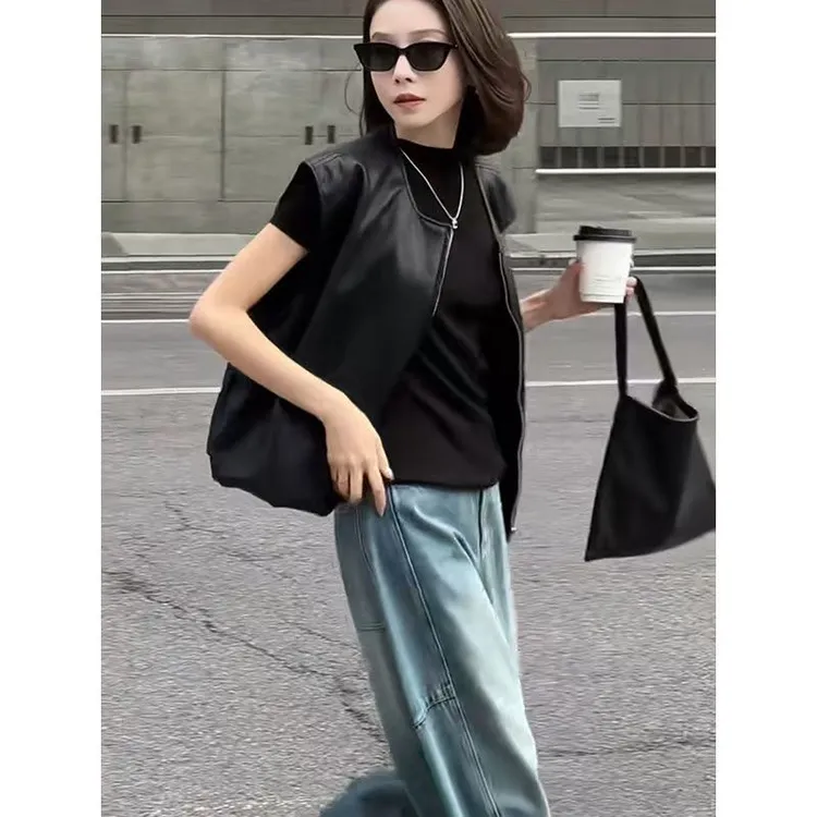 皮衣松弛外穿背心设计时尚外套高级洋气穿搭感女欧货拉链马甲坎肩