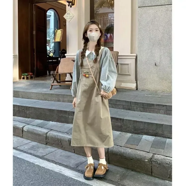 甜美风娃娃领长袖格子衬衫搭配宽松南瓜背带裙两件套秋季新款套装