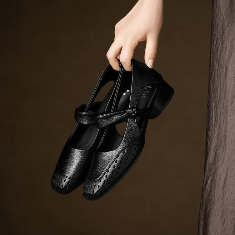 牛皮/3厘米跟高/2025新款复古编织镂空方头粗跟法式单906