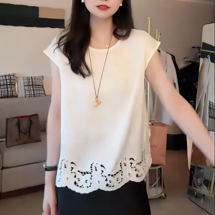 2025夏季新款高档蕾丝花边设计短袖T恤女欧货时尚减龄飞飞袖上衣