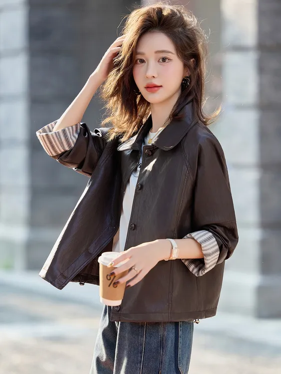 时尚条纹拼接皮衣短外套女2025秋季新款宽松休闲气质PU皮夹克上衣