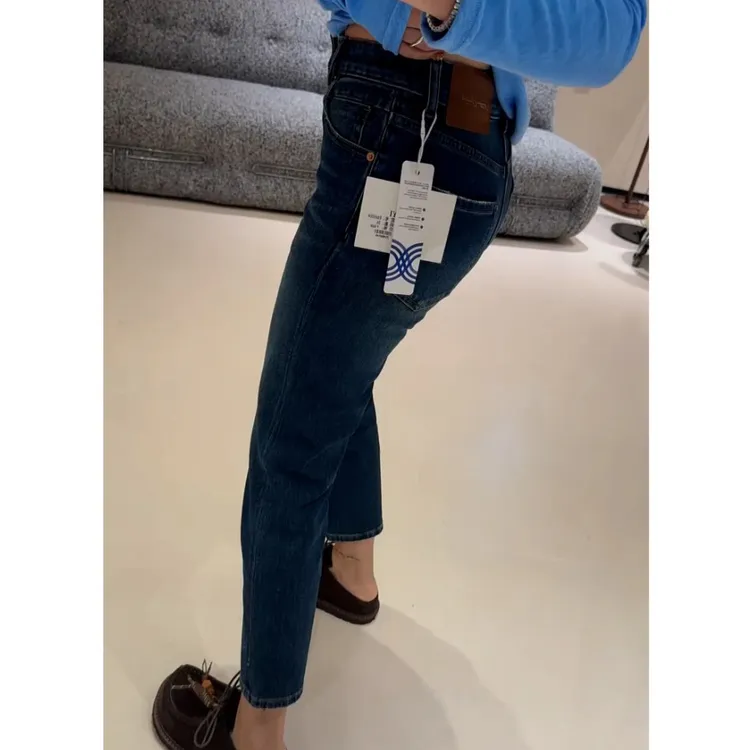 蓝色直筒牛仔裤女秋季梨形身材大码高腰弹力显瘦胖mm九分烟管裤子
