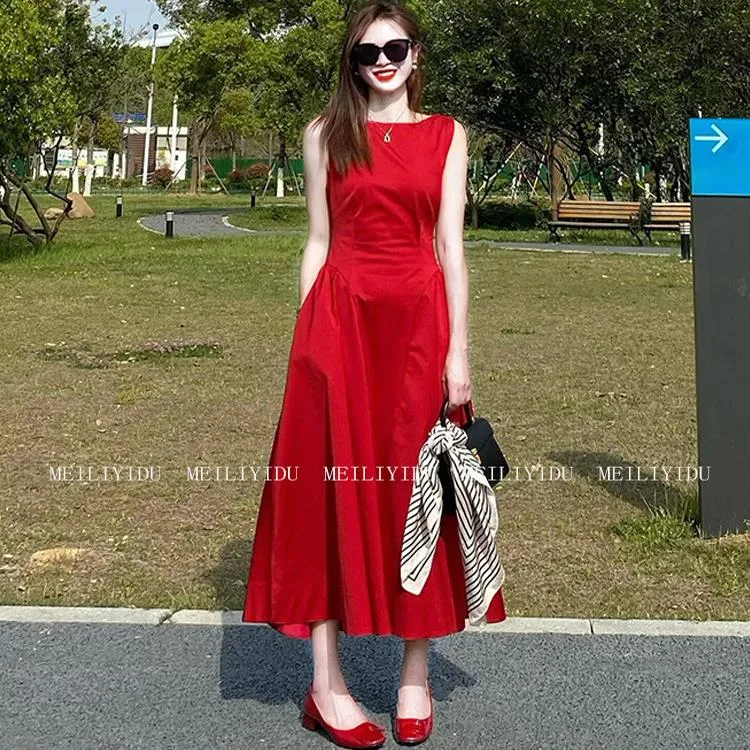 MLYD/定制 大码法式气质红色无袖连衣裙高级感收腰中长款订婚礼服