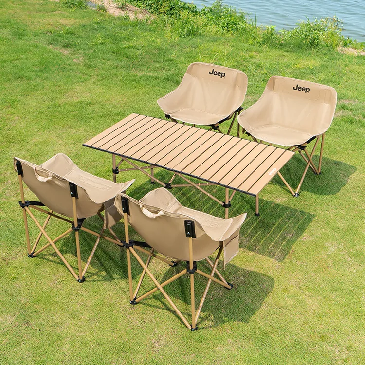 JEEP户外折叠桌椅野餐露营装备用品全套月亮椅凳组合套装蛋卷桌子