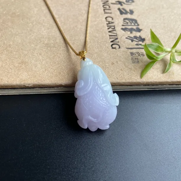 纯天然缅甸翡翠《白菜》女款气质精雕雕刻时尚