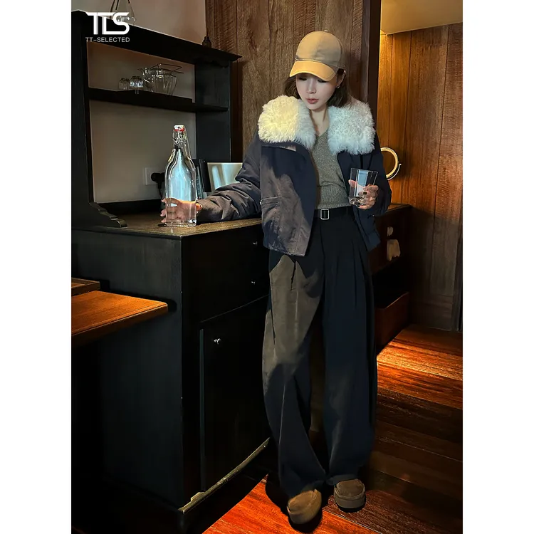 TT【暖宝宝】托斯卡纳羊毛皮毛一体90新标白鹅绒派克羽绒服Y5054