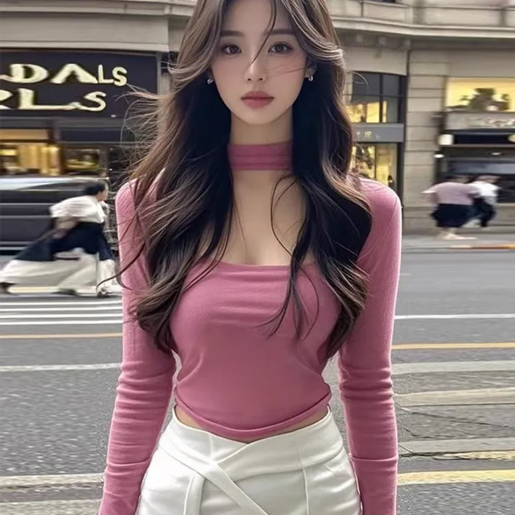 春秋纯欲风辣妹挂脖方领修身短款打底衫女内搭设计感小众长袖上衣