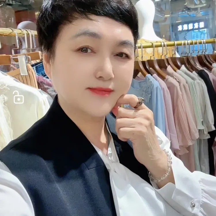 妱茗秋季高品质法式马夹轻奢时尚芭蕾风