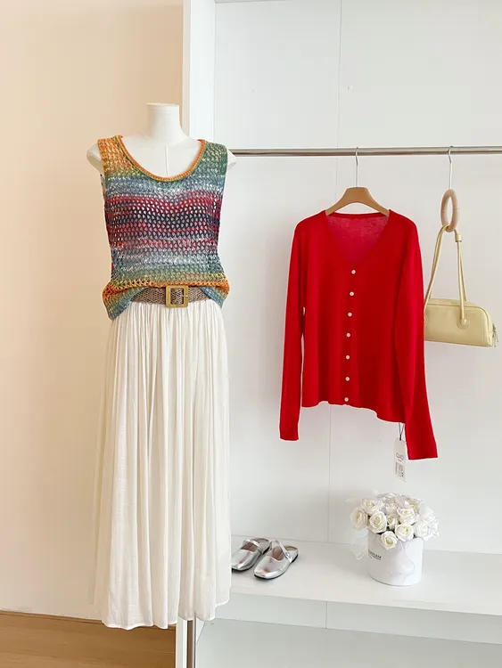 2025早秋新款时尚洋气百搭针织开衫+彩色背心+腰带半身裙三件套女