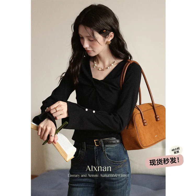 鹿向南「星芒缀衣」现货黑色正肩针织衫秋季新品设计感长袖上衣T恤