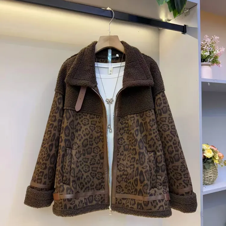 翻领豹纹时尚秋季宽松女短外套秋冬常规款2025加厚