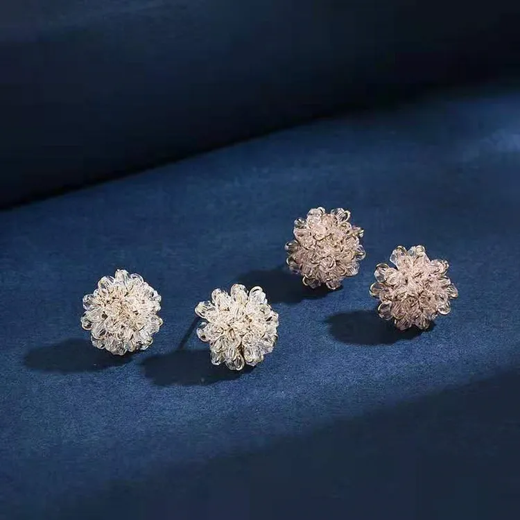 合金耳饰 轻奢法式精致女水晶花朵耳钉百搭潮仙气耳环百搭设计感