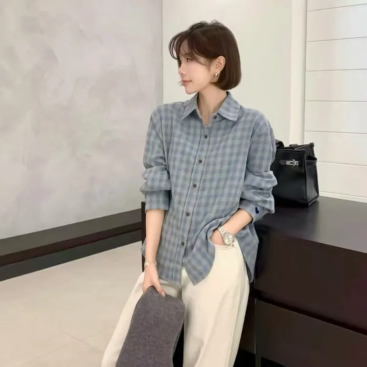 2025磨毛棉翻领色织格纹衬衫冬季新款时尚简约百搭休闲女士