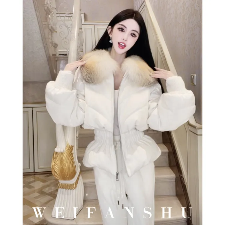 WEIFANSHU/魏凡舒【北欧雪岭】90白鹅绒羊毛拼金岛狐狸毛毛领鹅绒服