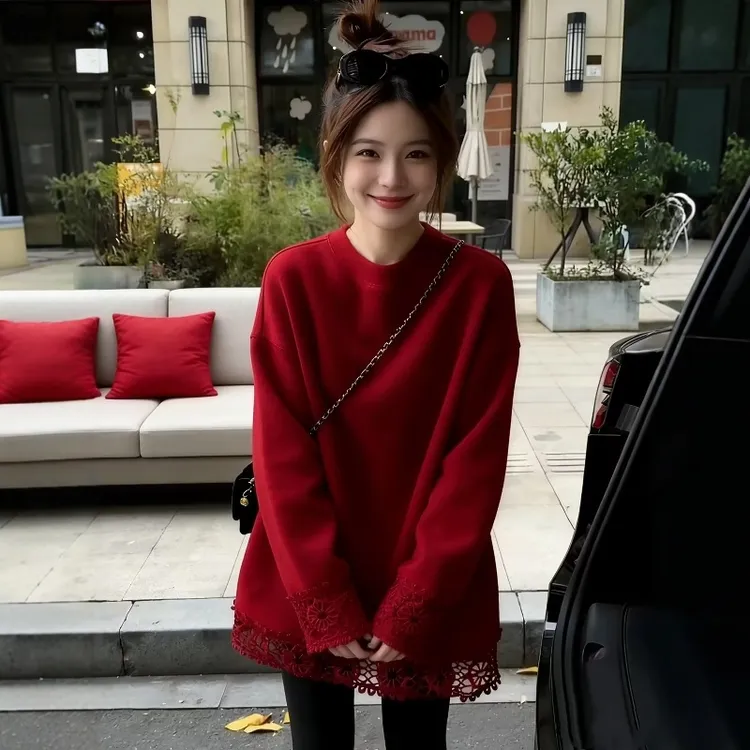 大码圣诞红色德绒加厚蕾丝刺绣假两件卫衣2025秋冬新款宽松打底衫