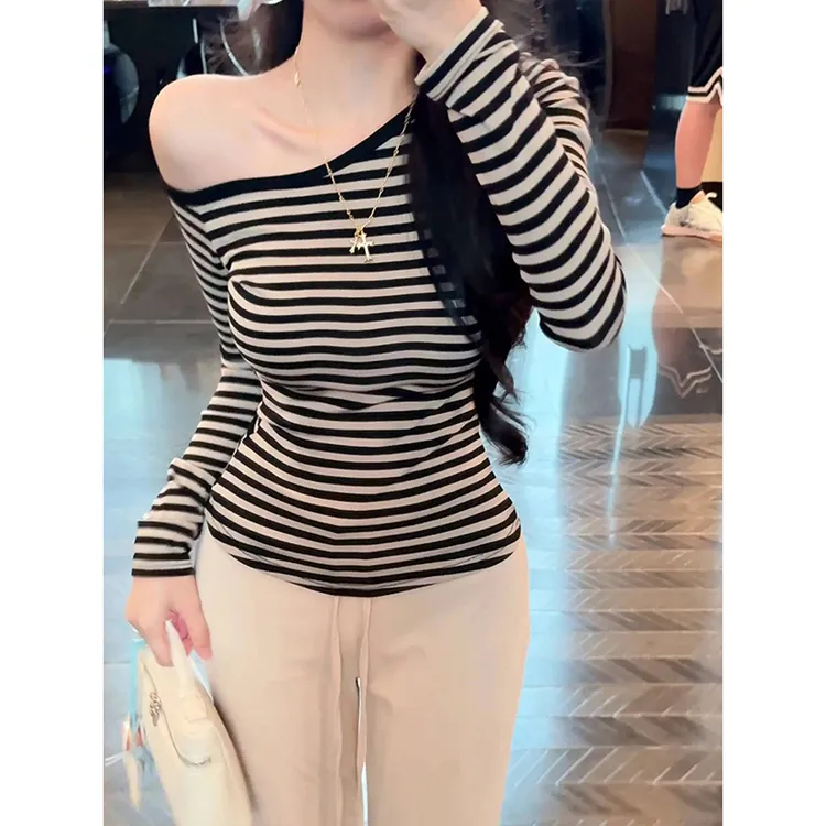 夏季辣妹条纹斜肩长袖t恤女气质露肩短款打底衫纯欲修身针织上衣