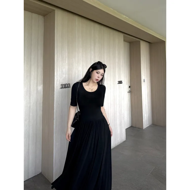 黑泽玄七“chill挚简淡人裙”夏季显瘦松弛感莫代尔亲肤遮肉连衣裙