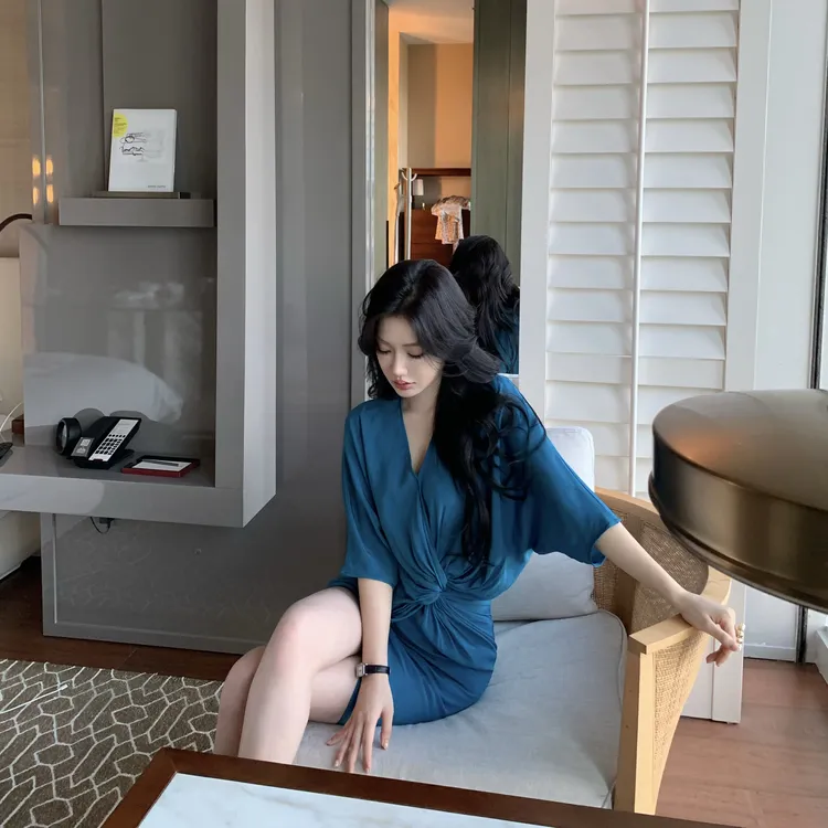 【预售中】CBY【永藏温柔】v领连衣裙