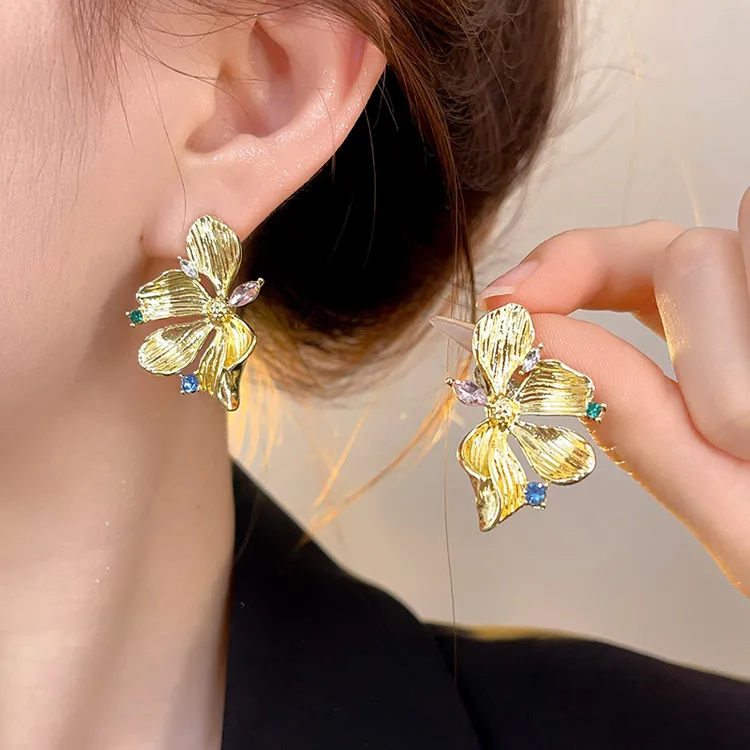 合金仿水晶耳饰 复古/宫廷金色拼色轻奢风女耳环优雅个性气质耳钉