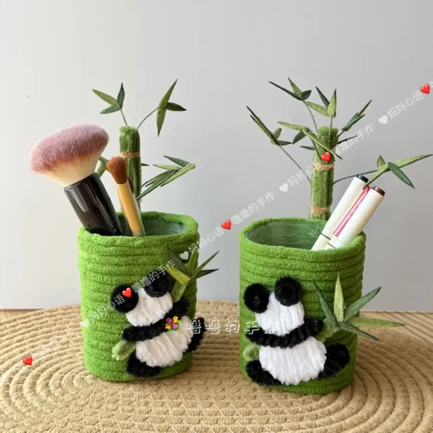 【卡片+礼袋】熊猫竹叶笔筒化妆桶扭扭棒送教师节礼物手工DIY材料包