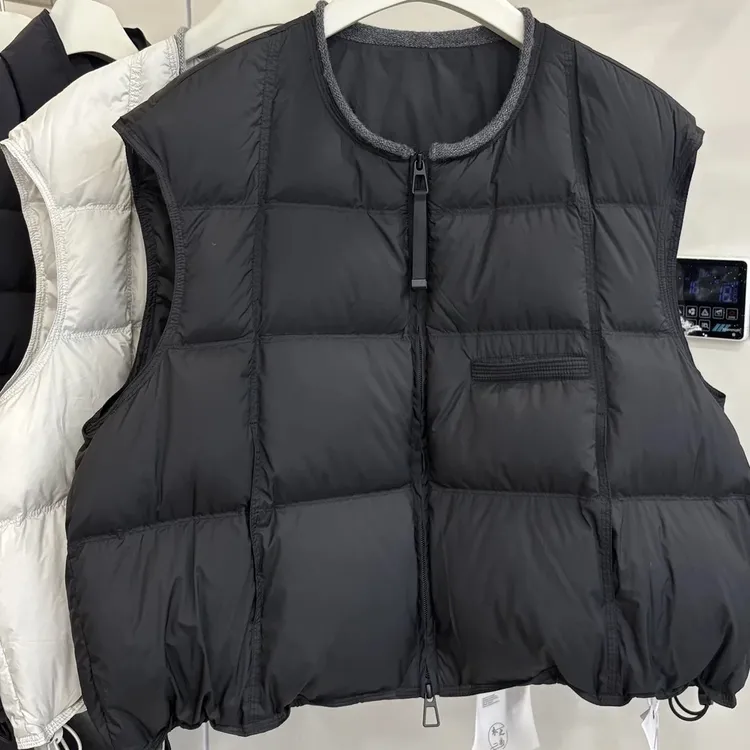 冬季新款90绒白鸭绒双拉链简约时尚纯色宽松韩版圆领羽绒马甲