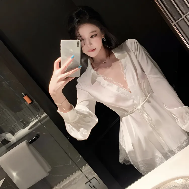 法式冰丝缎面睡衣女春秋仿醋酸高级感纯欲性感蕾丝衬衫长袖家居服