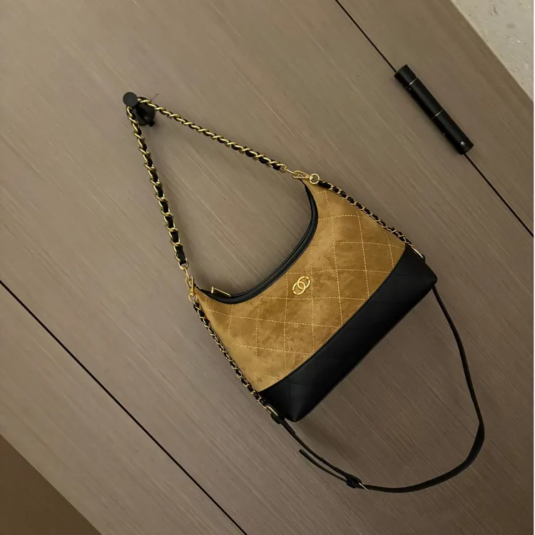 网红款腋下包高级感大容量斜挎包托特包2025新款韩版ins小香风