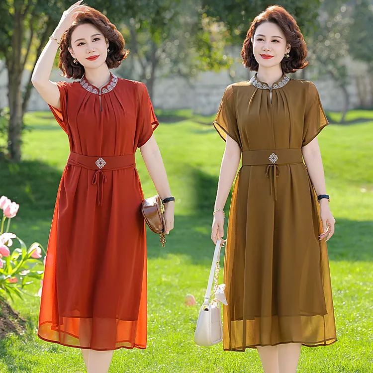 国风新中式中老年妈妈夏季新款设计感优雅气质中长款连衣裙显瘦裙
