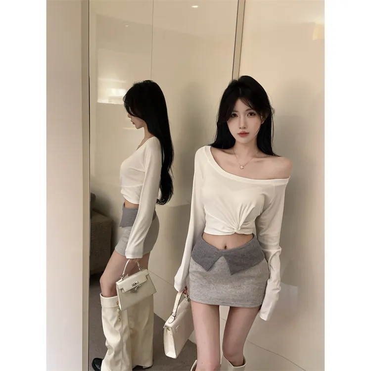 辣妹风扭结白色斜肩长袖T恤女时尚百搭修身显瘦高级设计感上衣服