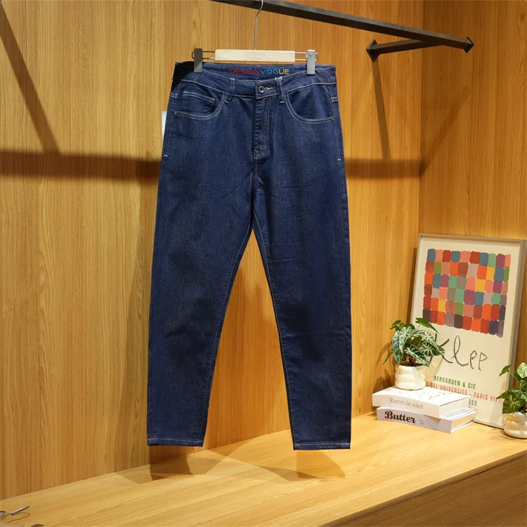 早秋款男士棉感舒适透气百搭休闲牛仔裤纯色简约小直筒长裤ZJ221