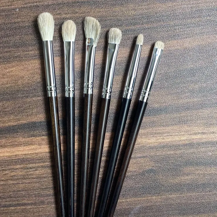 动物毛眼部化妆套刷6支装雪狐混羊毛眼影扇形鼻影刷提亮刷带刷包