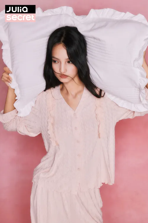 朱利亚秘密家居服【油画少女套装】花边长袖可外穿女睡衣宽松