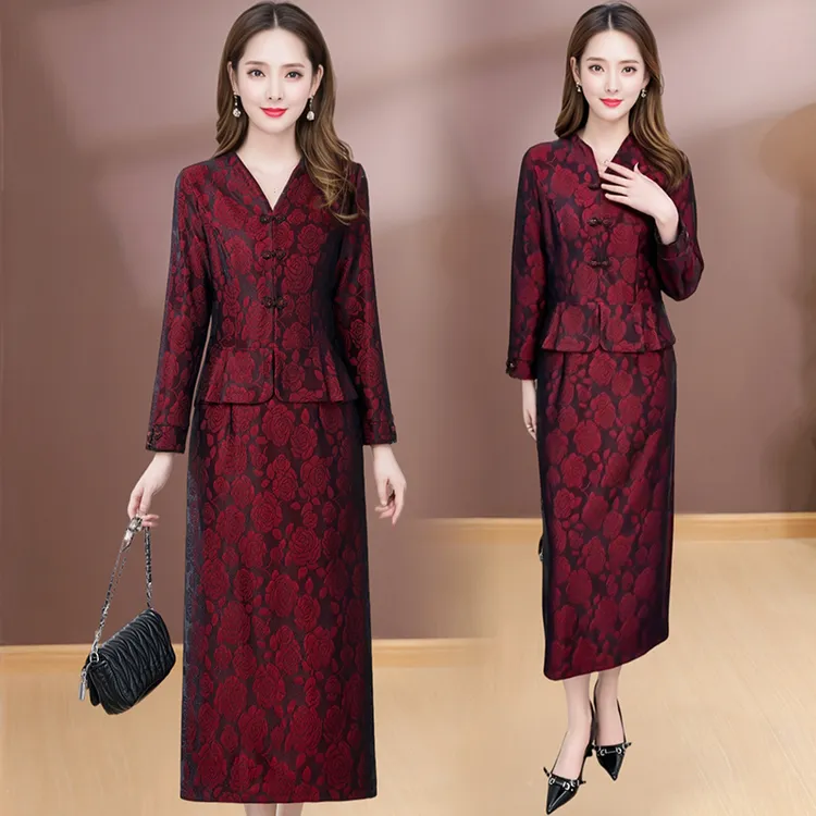 假两件红色妈妈连衣裙女装春秋新款喜婆婆喜妈妈婚宴礼服时尚裙子