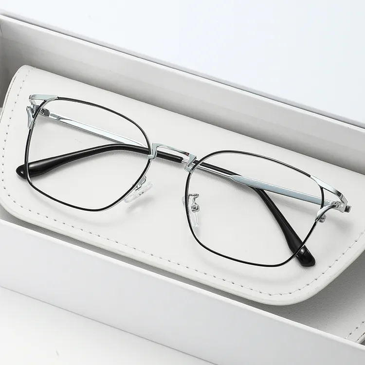 痞帅超轻设计师款近视眼镜男学生可配度数防蓝光变色眼睛架高级感