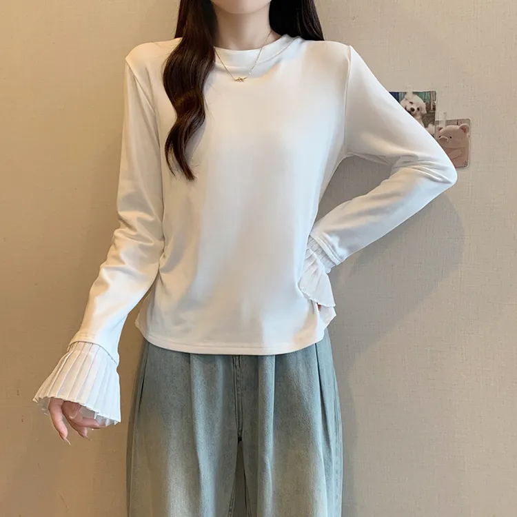 白色正肩长袖T恤女秋季新款大码微胖mm显瘦内搭打底衫喇叭袖上衣