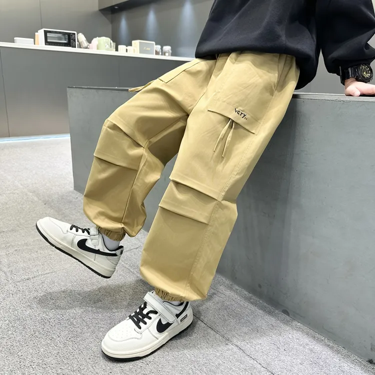 男童裤子春秋款男孩工装裤2025新款秋装大儿童秋季中厚秋天冲锋裤