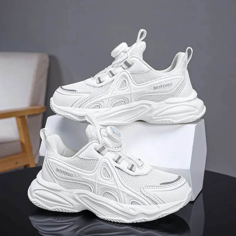 男童运动鞋校园小白鞋透气网布中大童软底女童跑步休闲鞋防水皮面