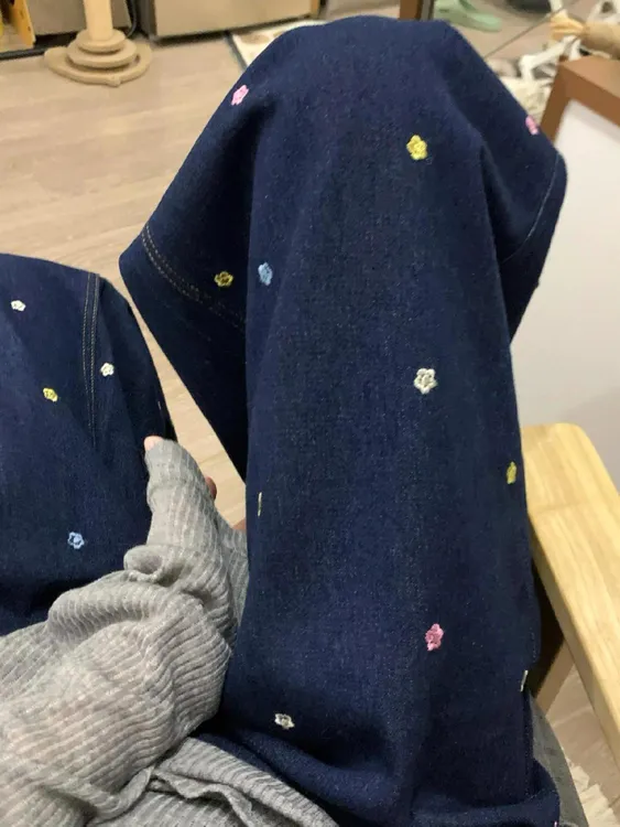 深色童趣小花刺绣直筒牛仔裤女秋冬新款高腰显瘦垂感拖地阔腿长裤